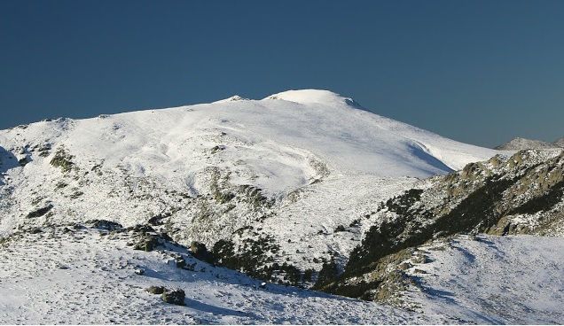 Ascensión a la Najarra y Asómate Hoyos desde el Puerto de la Morcuera ‐ Invernal (Madrid) 