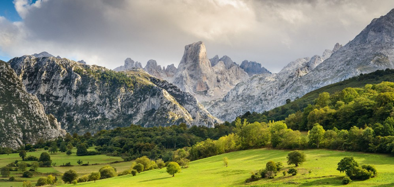 Asturias. Picos de Europa  y Descenso del Río Sella