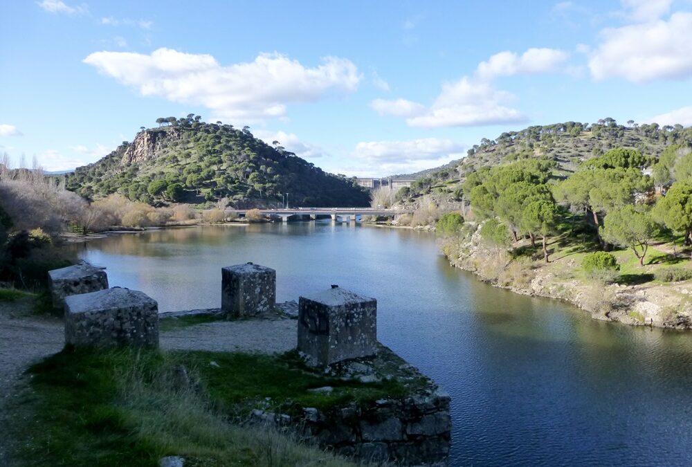 Vía Verde del Ferrocarril-Río Alberche (Pelayos de la Presa-Madrid)￼